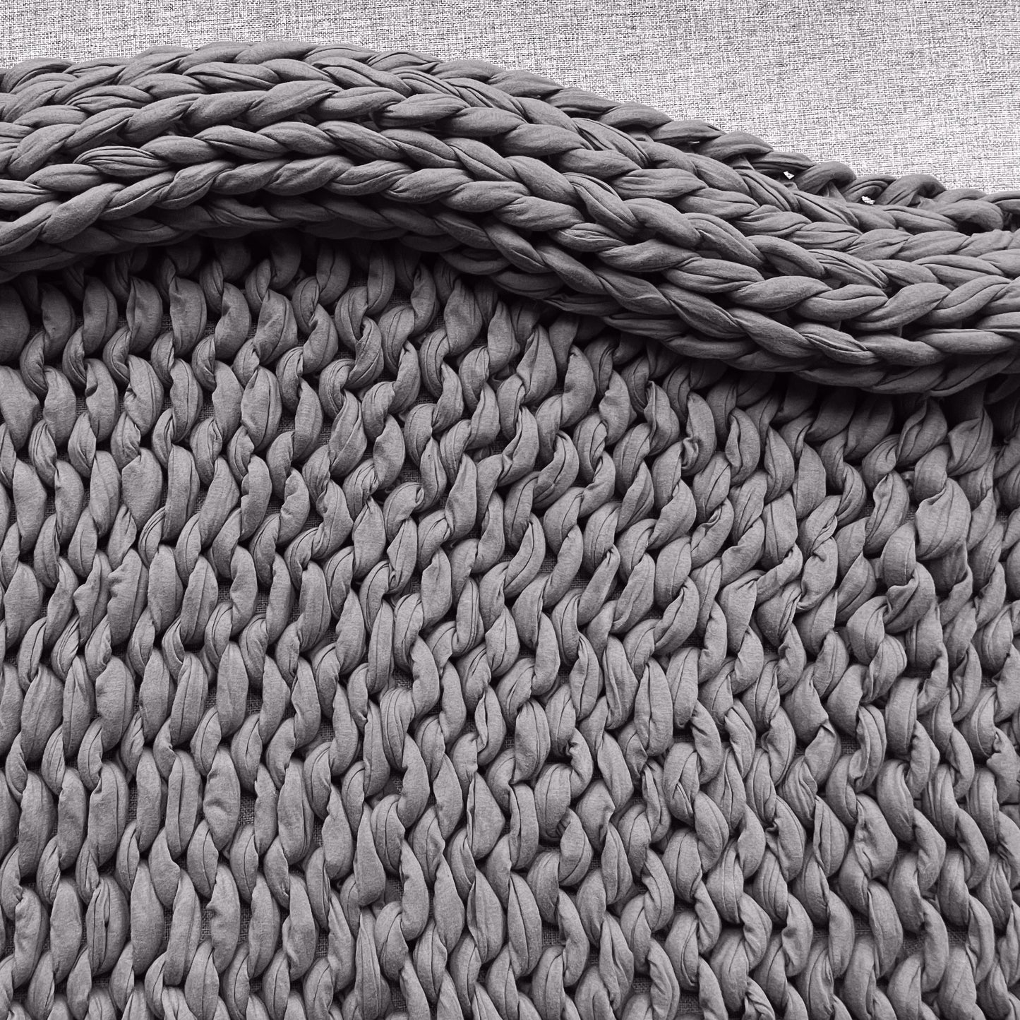 Chunky Knit Weighted Blanket - Grey